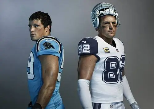 Luke Kuechly Wall Poster picture 720248