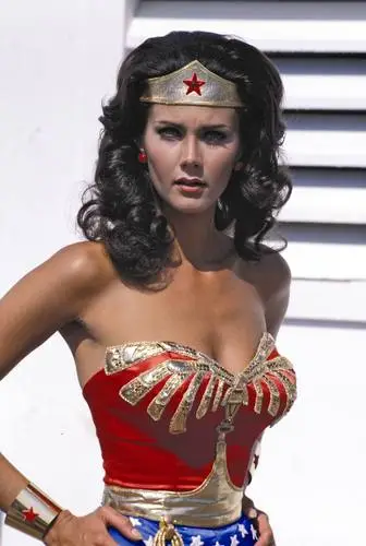 Lynda Carter Wall Poster picture 13916