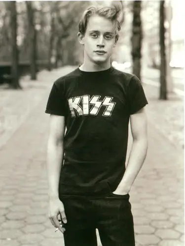 Macaulay Culkin Wall Poster picture 179962