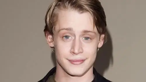 Macaulay Culkin Wall Poster picture 895813