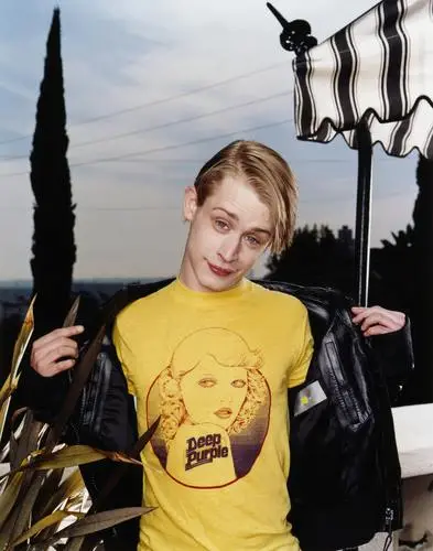 Macaulay Culkin Wall Poster picture 895872
