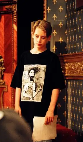 Macaulay Culkin Wall Poster picture 895887