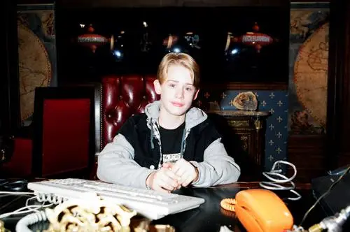 Macaulay Culkin Wall Poster picture 895902