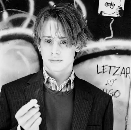 Macaulay Culkin Wall Poster picture 895921