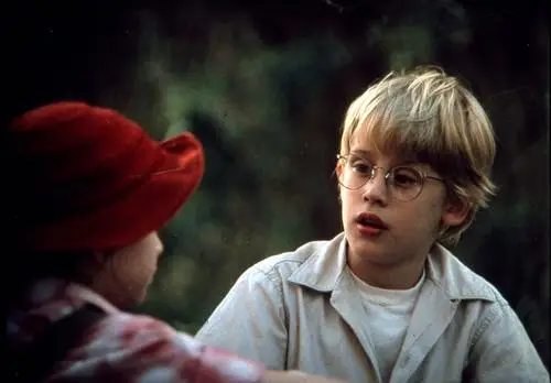 Macaulay Culkin Wall Poster picture 896017