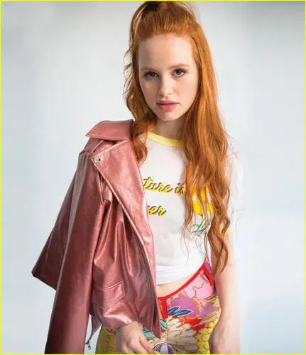 Madelaine Petsch Protected Face mask - idPoster.com