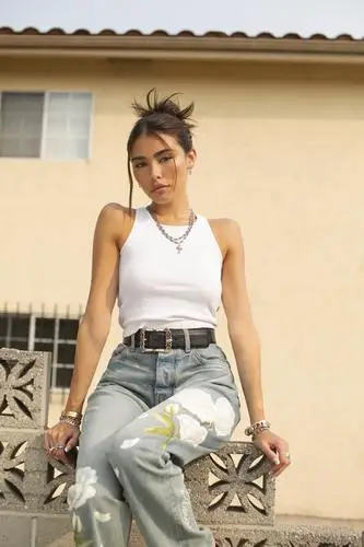 Madison Beer Tote Bag - idPoster.com