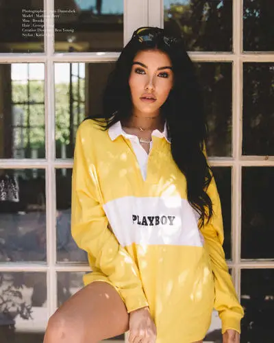 Madison Beer Jigsaw Puzzle picture 687389