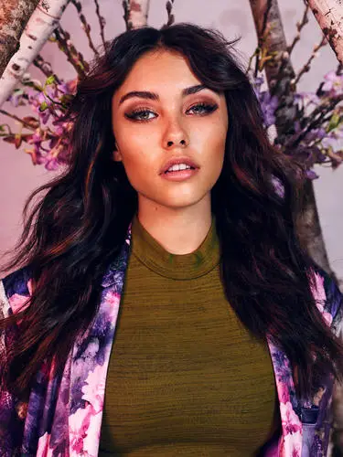 Madison Beer Computer MousePad picture 785061