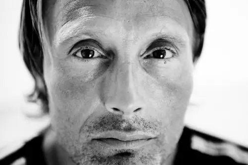 Mads Mikkelsen Wall Poster picture 466046