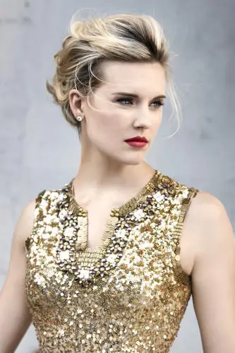 Maggie Grace Jigsaw Puzzle picture 194352