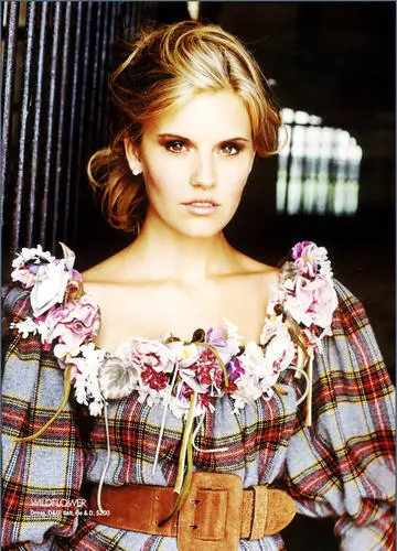 Maggie Grace Jigsaw Puzzle picture 789314