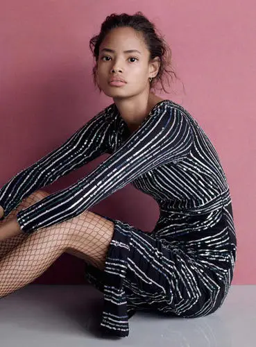 Malaika Firth Wall Poster picture 490355