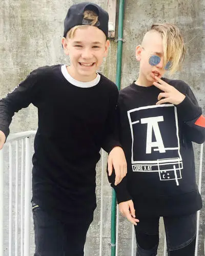 Marcus and Martinus Computer MousePad picture 949483
