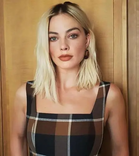 Margot Robbie Computer MousePad picture 11496