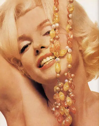 Marilyn Monroe Jigsaw Puzzle picture 14640