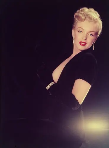 Marilyn Monroe Computer MousePad picture 789552