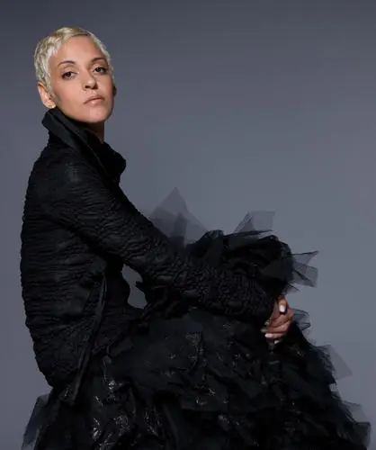 Mariza Wall Poster picture 491333