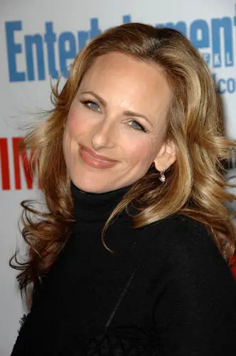 Marlee Matlin Wall Poster picture 76756