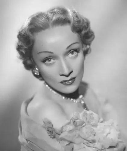 Marlene Dietrich Kitchen Apron - idPoster.com