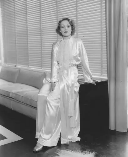 Marlene Dietrich Computer MousePad picture 254068