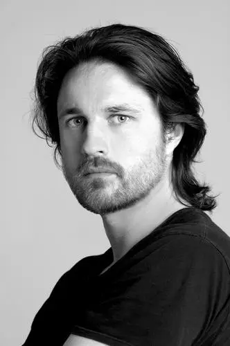 Martin Henderson Wall Poster picture 467804