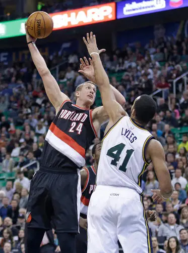 Mason Plumlee Wall Poster picture 716414