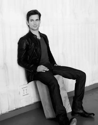 Matthew Bomer Wall Poster picture 166990