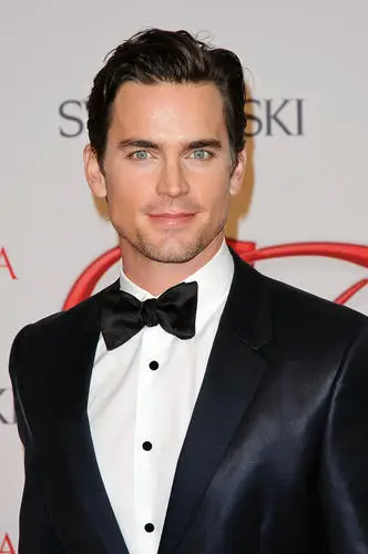 Matthew Bomer Wall Poster picture 167117
