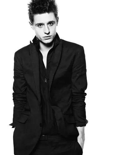 Max Irons Computer MousePad picture 314277