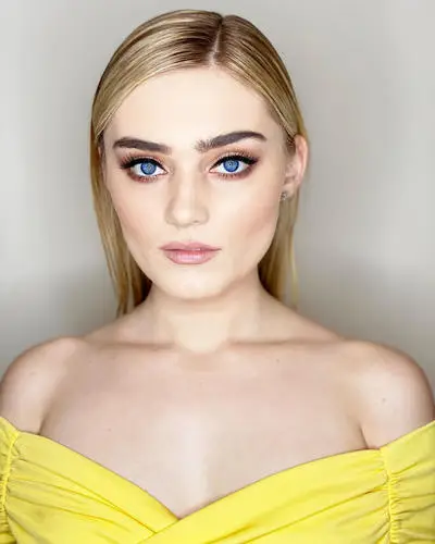 Meg Donnelly White Tank-Top - idPoster.com