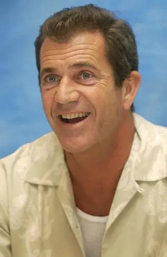 Mel Gibson White Tank-Top - idPoster.com