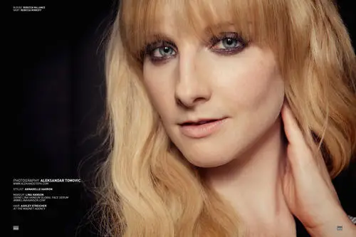 Melissa Rauch Wall Poster picture 468619
