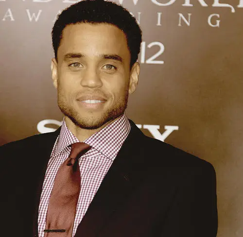 Michael Ealy Protected Face mask - idPoster.com