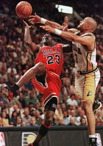 Michael Jordan Men's Colored  Long Sleeve T-Shirt - idPoster.com