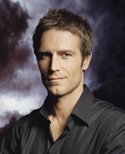 Michael Vartan Wall Poster picture 488208