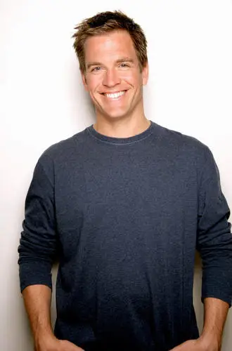 Michael Weatherly Computer MousePad picture 481174