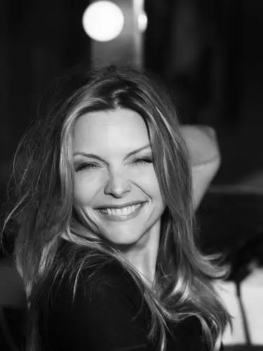 Michelle Pfeiffer Jigsaw Puzzle picture 469555