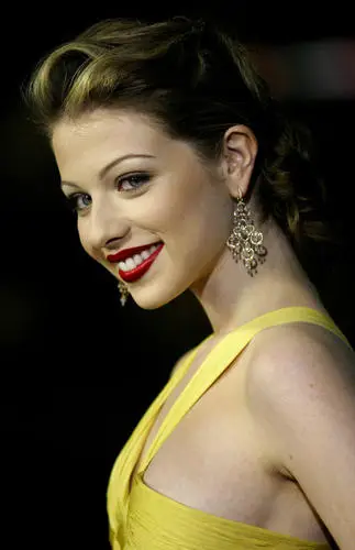 Michelle Trachtenberg Wall Poster picture 42773