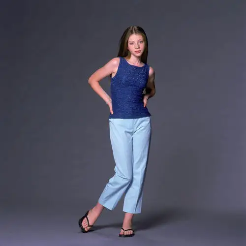 Michelle Trachtenberg Women's Colored  Long Sleeve T-Shirt - idPoster.com