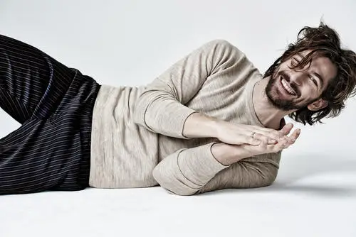 Michiel Huisman Wall Poster picture 492943