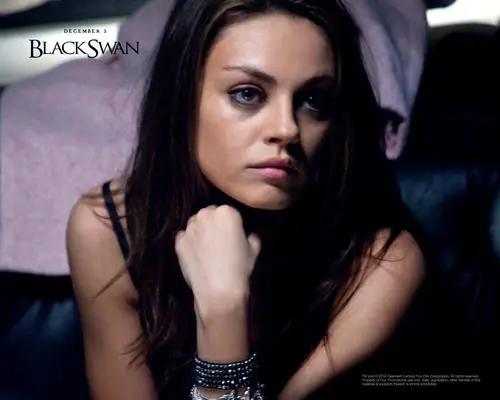 Mila Kunis Wall Poster picture 170594