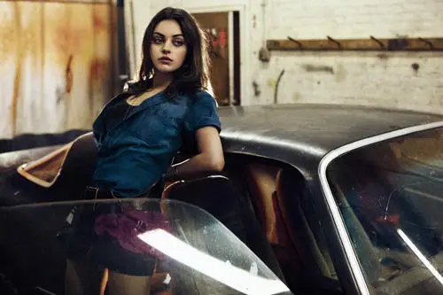 Mila Kunis Wall Poster picture 254779