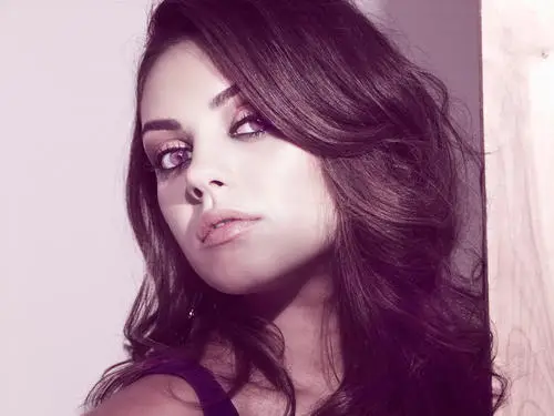 Mila Kunis Wall Poster picture 254806