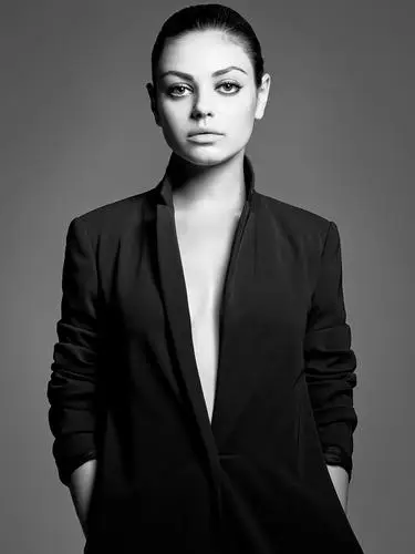 Mila Kunis Wall Poster picture 315565