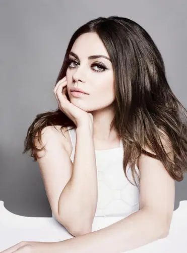 Mila Kunis Wall Poster picture 525337