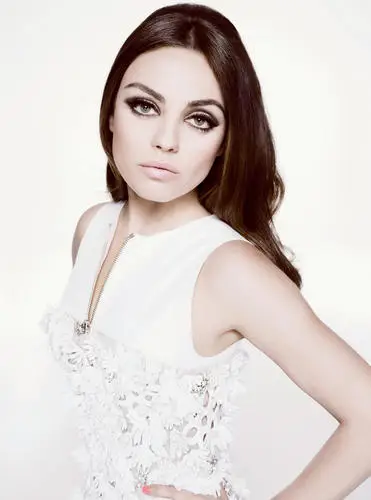 Mila Kunis Wall Poster picture 525339