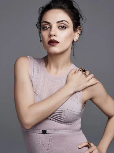 Mila Kunis Wall Poster picture 785509