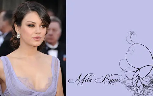 Mila Kunis Wall Poster picture 785542