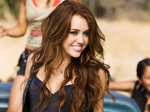Miley Cyrus Jigsaw Puzzle picture 109692